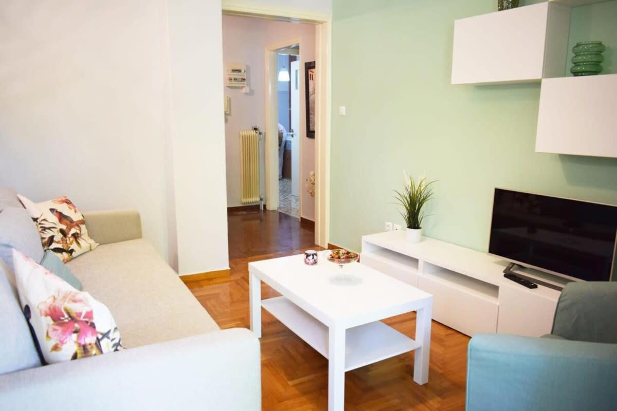 Stylish Apt In The Historic Heart Of The City Athens Exterior photo